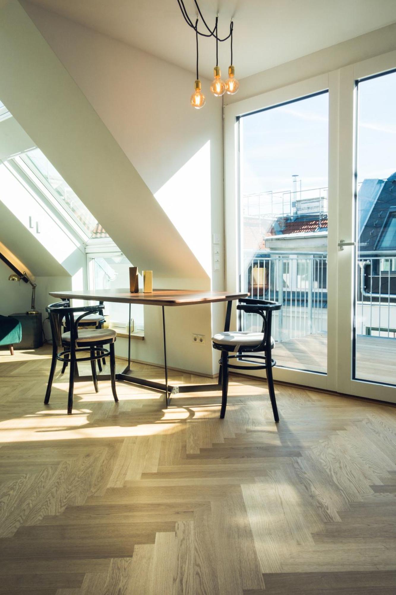 Blackriver Loft Near Schloss Schönbrunn Apartment *
