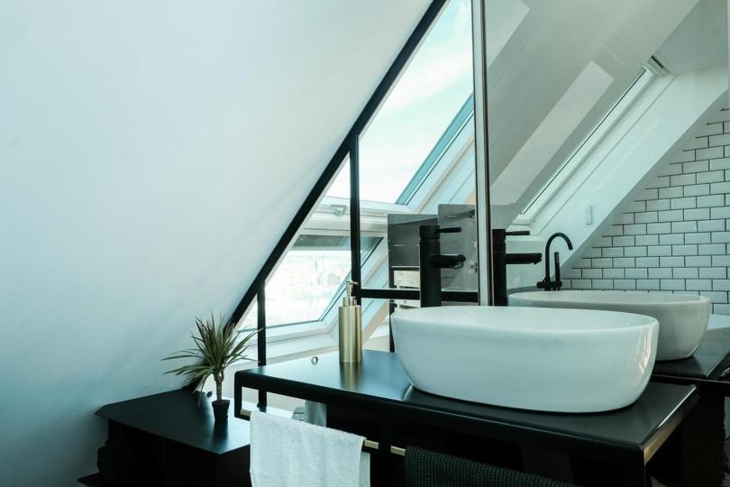 Blackriver Loft Near Schloss Schönbrunn Apartment Wien
